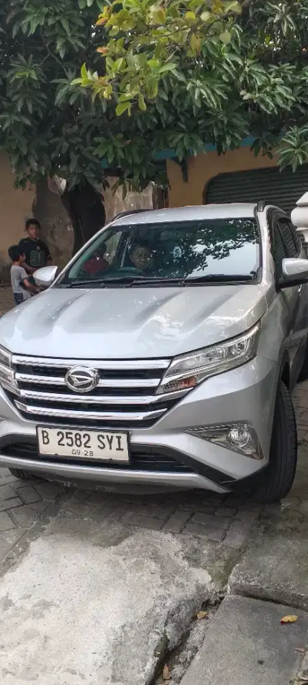 Daihatsu Terios type R silver
