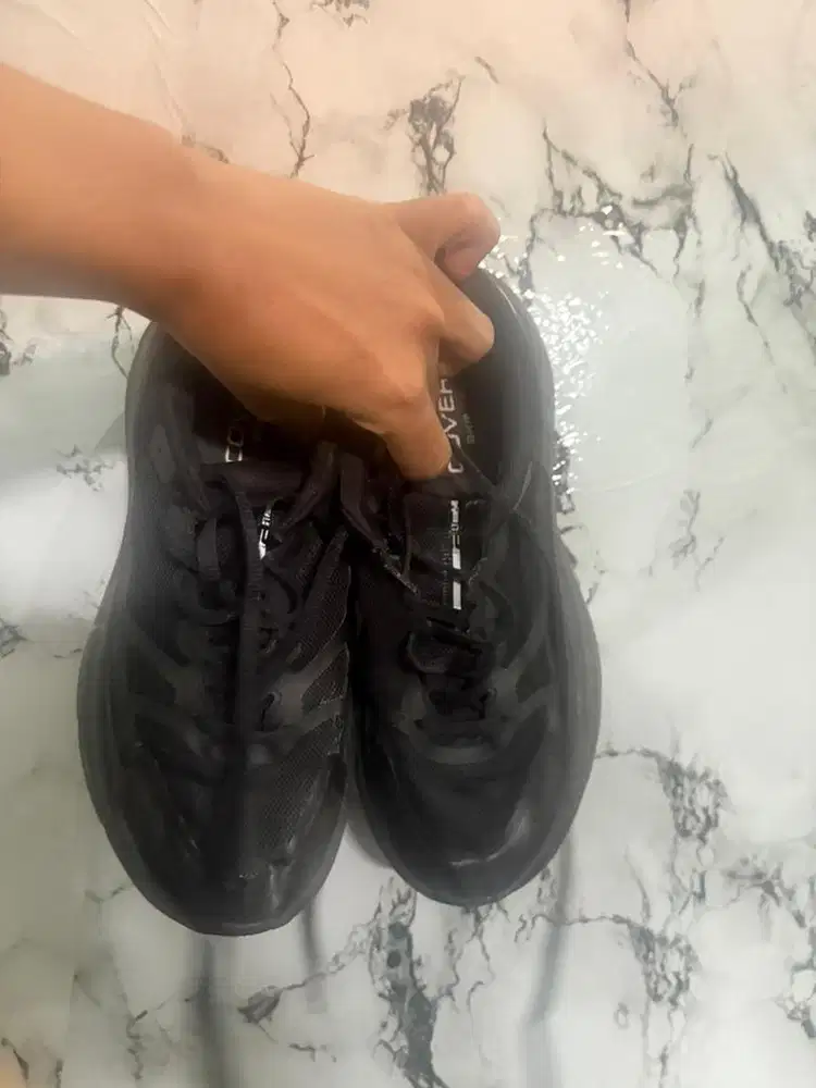 Akiii Classic Size 40/41 fullblack