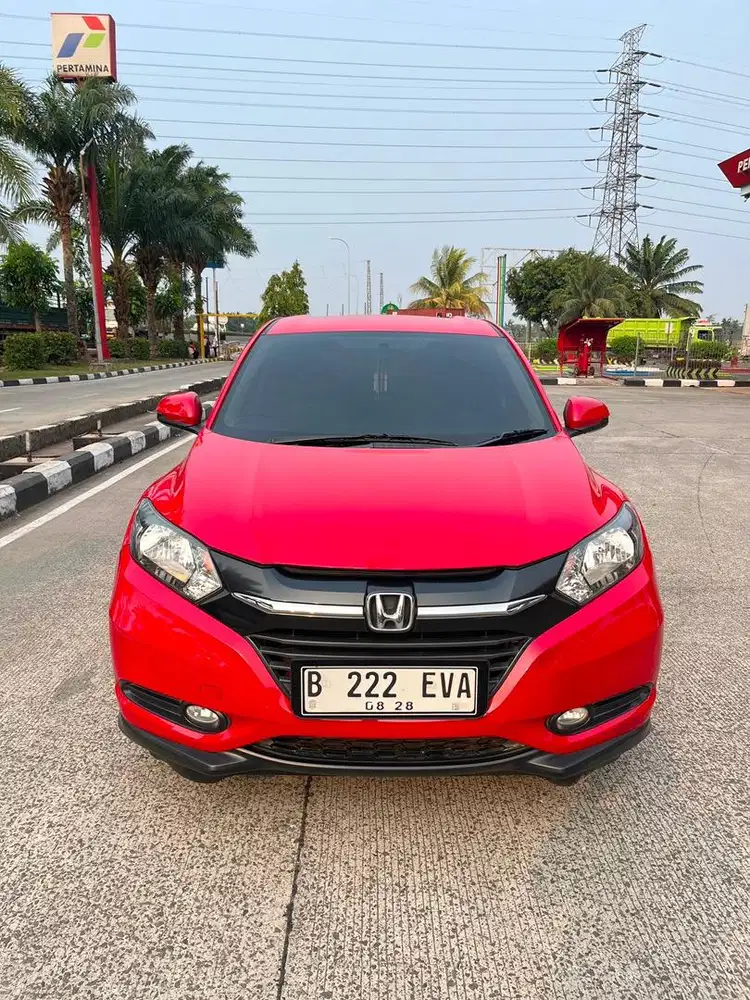 Dijual honda hrv matic 2018 dp 15jt
