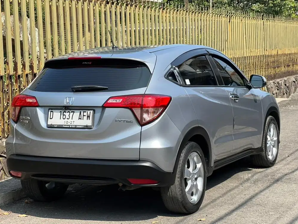 HRV E AT KM 71 rb 2017 1tgn Silver