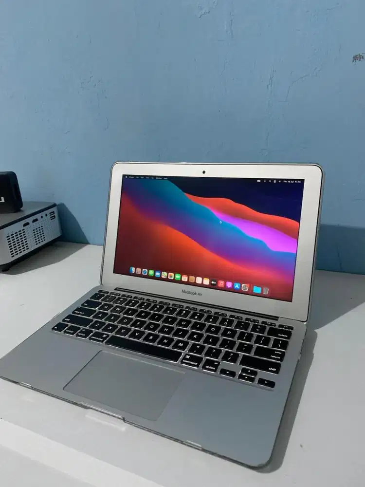 MacBook Air 11” Early 2014 Core i5 RAM 4GB SSD 128GB