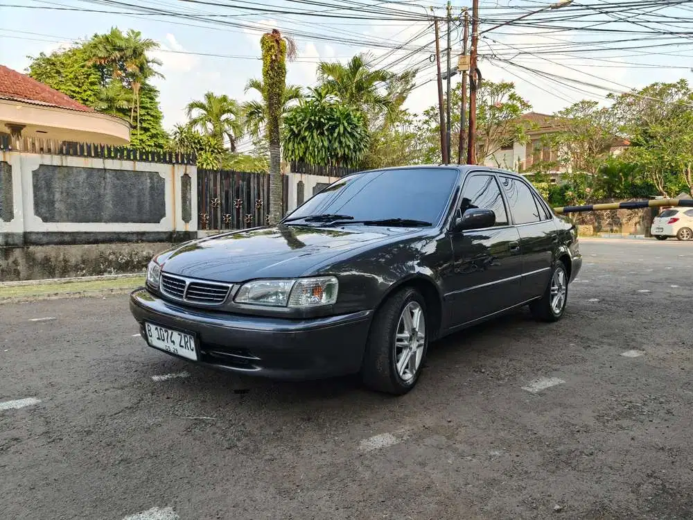 Toyota Corolla 2000 Bensin