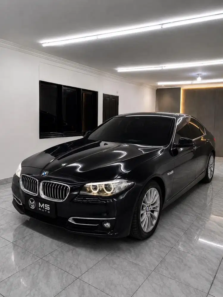 BMW 528 i 2016 (KM ANTIK)