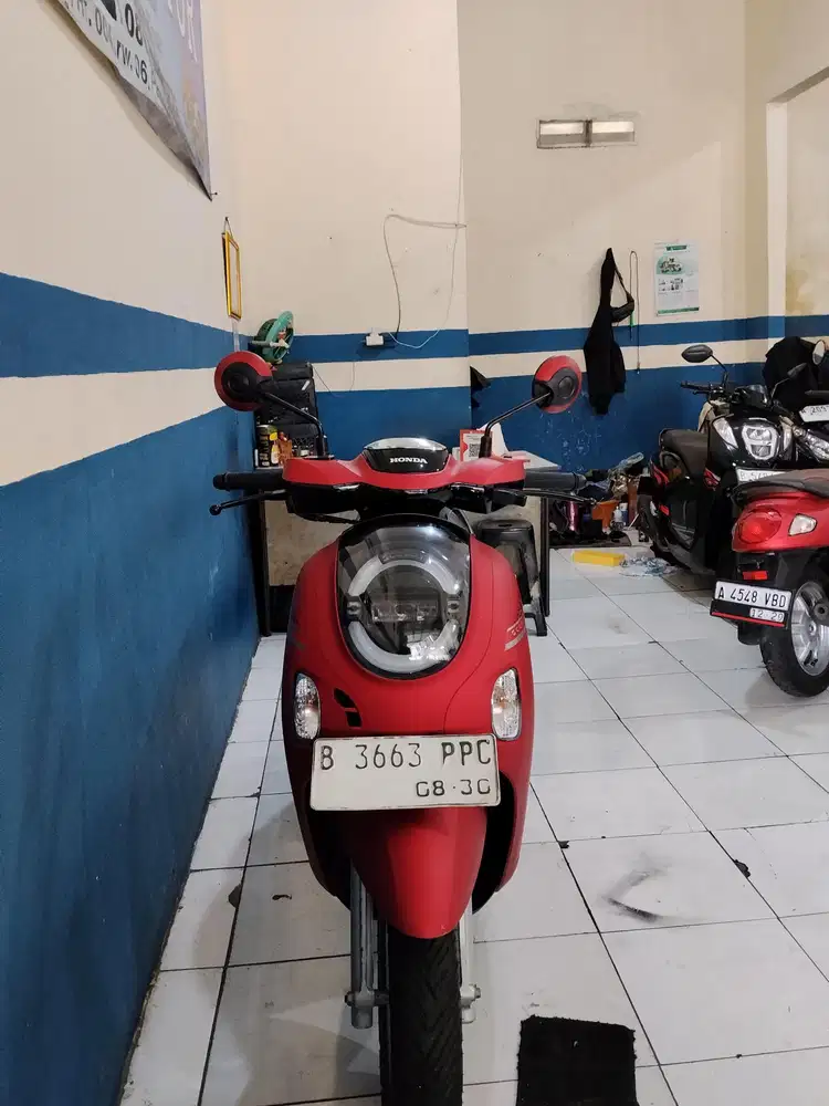# FORSALE HONDA SCOOPY NEW 2025 KM LOW