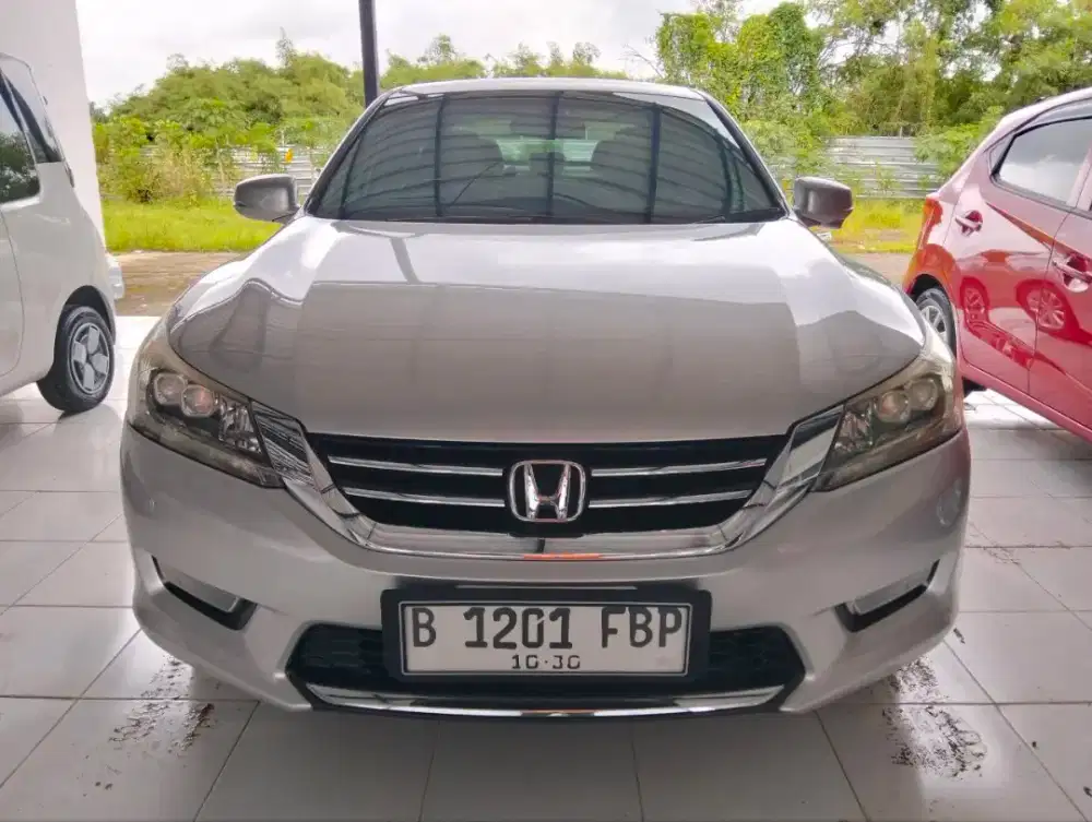 HONDA ACCORD VTI-L 2.4 2013