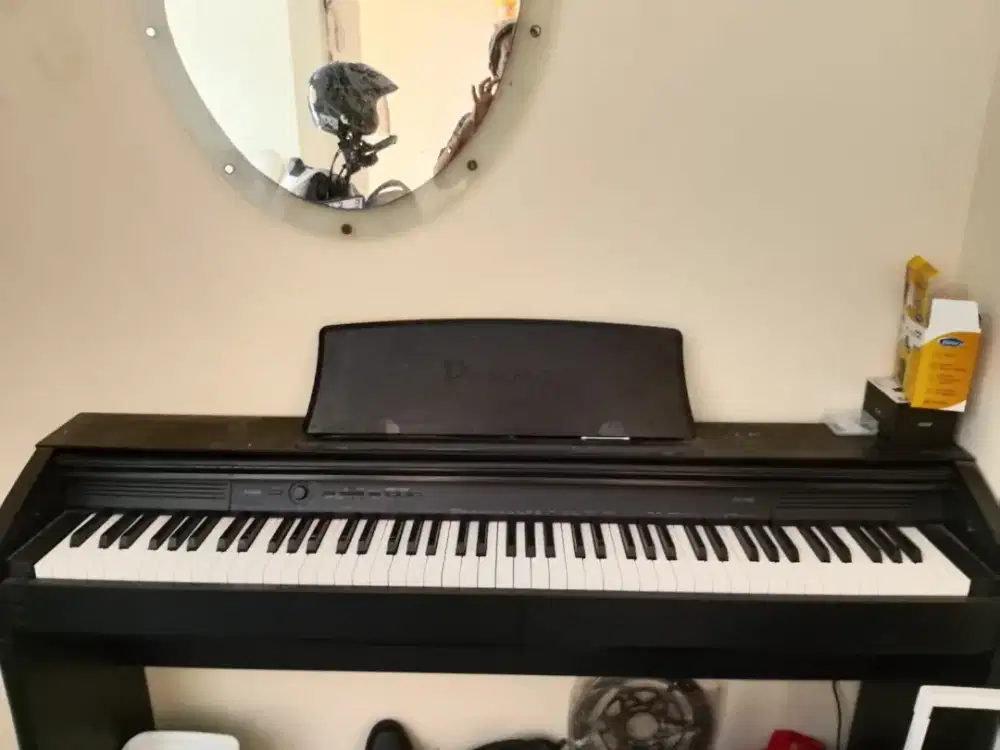Piano - Casio PX-770 Privia