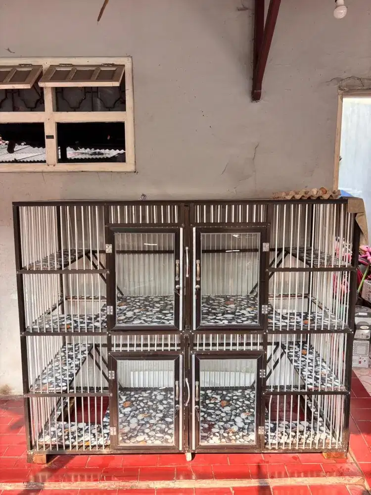 Kandang kucing tingkat 4 pintu