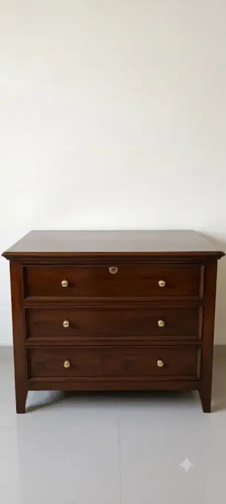 Meja laci kayu jati klasik 1980
