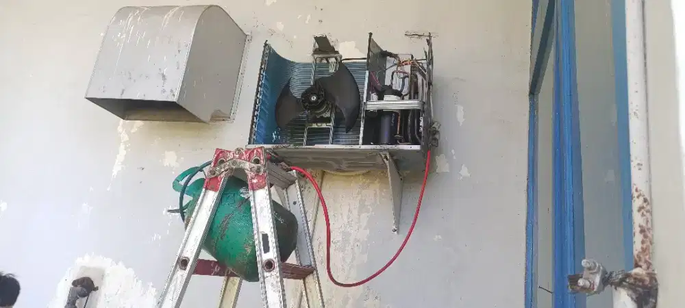 Teknisi Khusus datang Perbaikan ke Tempat