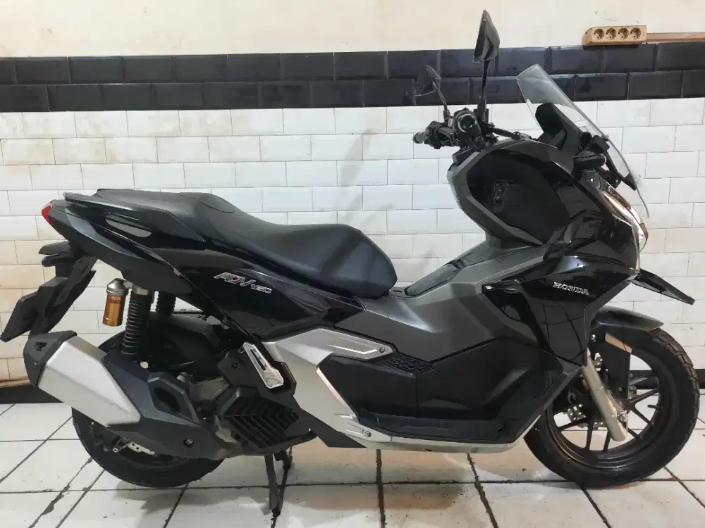 Honda ADV 160 cbs tahun 2024 cakep