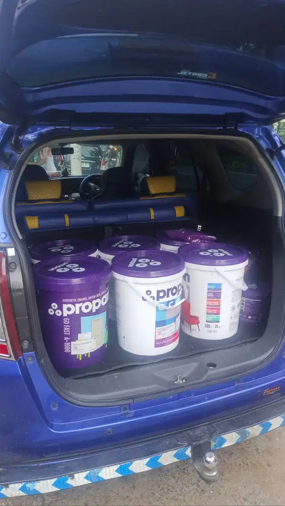 Cet propan putih 25 kg.