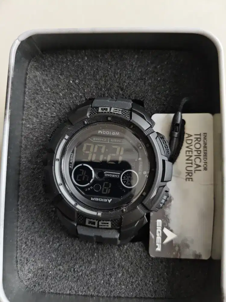 Jual jam tangan Eiger Altaca 4.1 black baru
