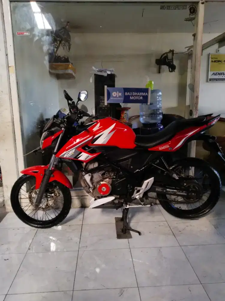 Honda cb 150 CC thn 2017 Bali dharma motor.