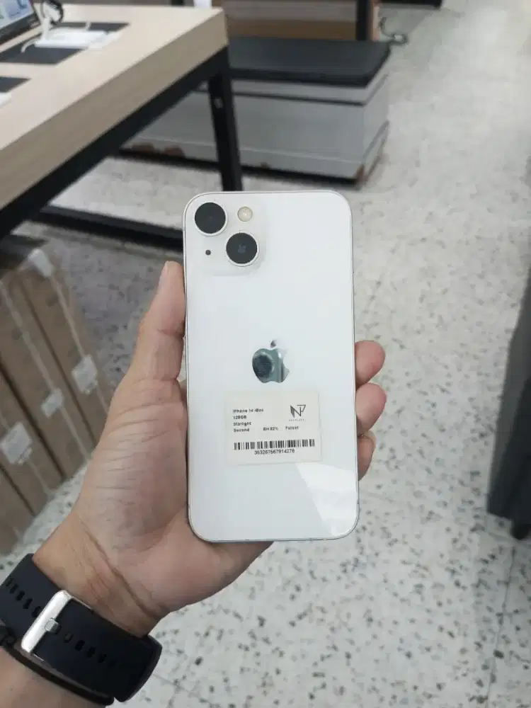 Cicilan iPhone 14 128gb second garansi resmi iBox tanpa kartu kredit