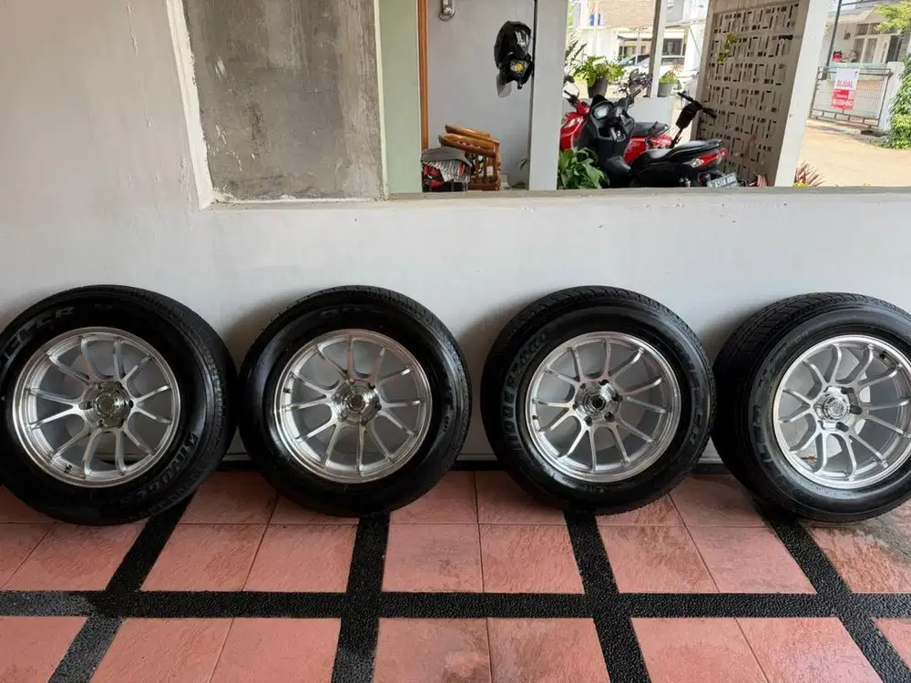 Velg ring 18 + ban brigstone H/T dueler