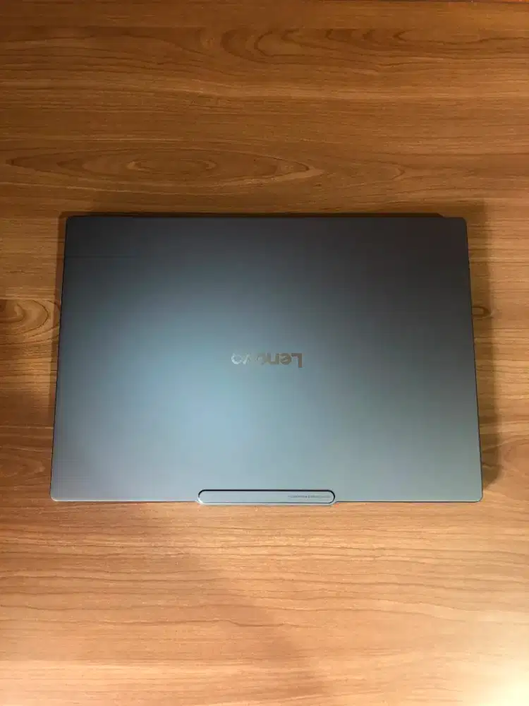 Lenovo Yoga Pro 7 Aura Edition Ultra 9 285H 32GB 1TB Touch