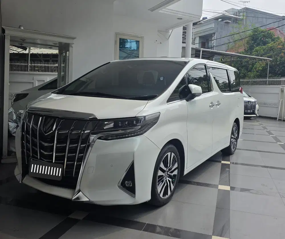 Toyota Alphard 2023 nik22 km.33rb record pajak on