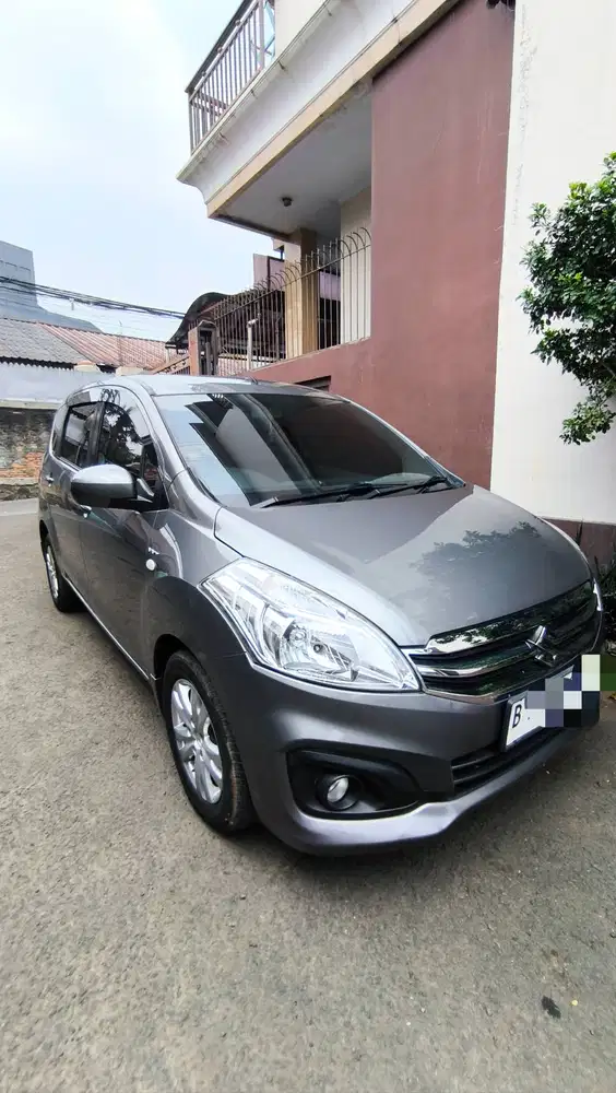 ertiga 2016 automatic km 56rb