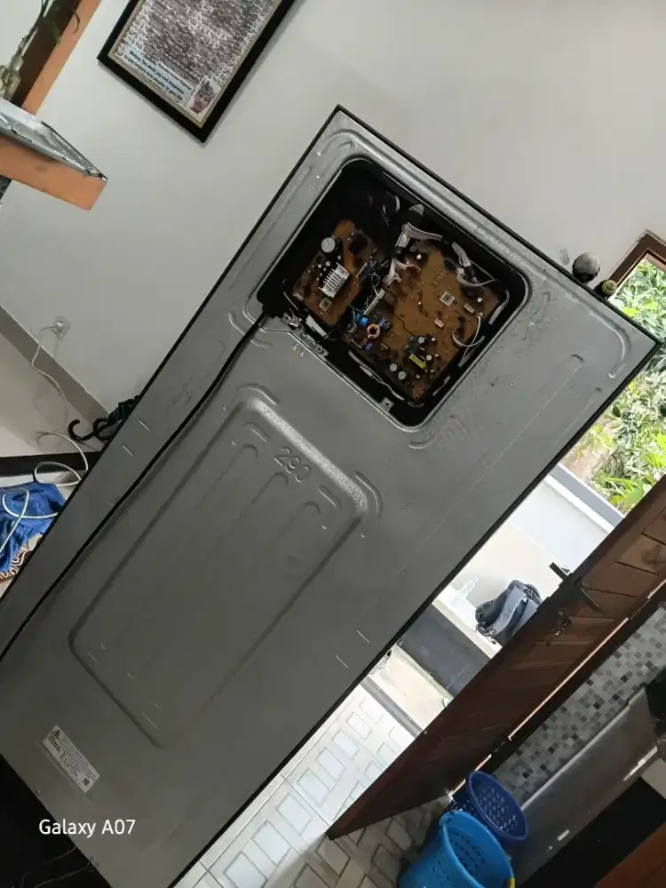 Service kulkas ac dan water heater