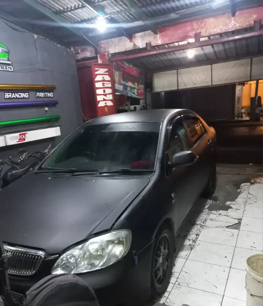 Wrapping sticker mobil visual mewah