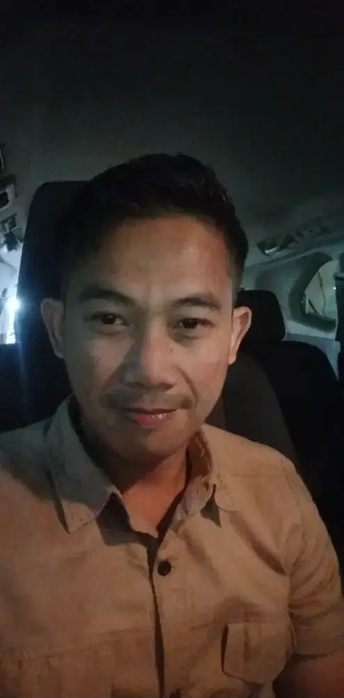Mencari loker driver Pribadi/ oprasional driver office
