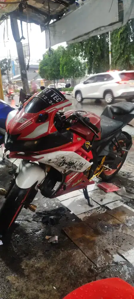 Dijual Yamaha R15