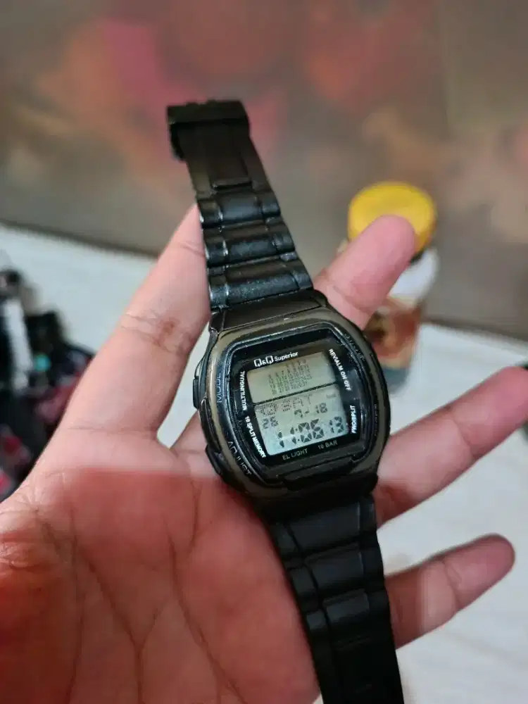Jual jam tangan  QnQ data bank
