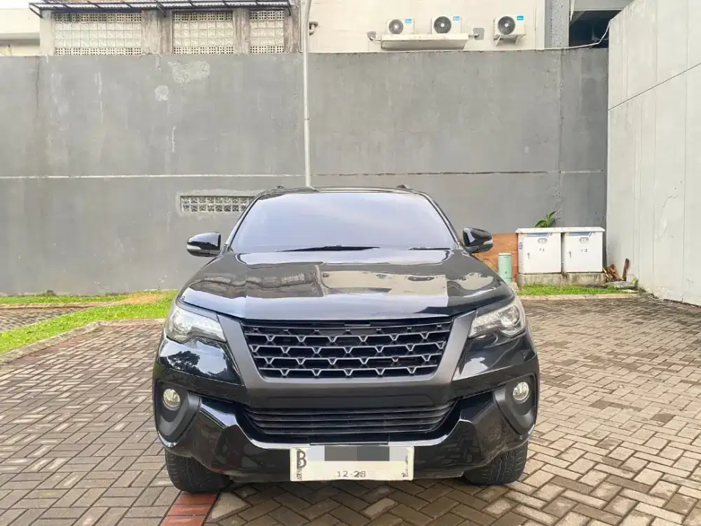 CASH Fortuner vrz diesel murah