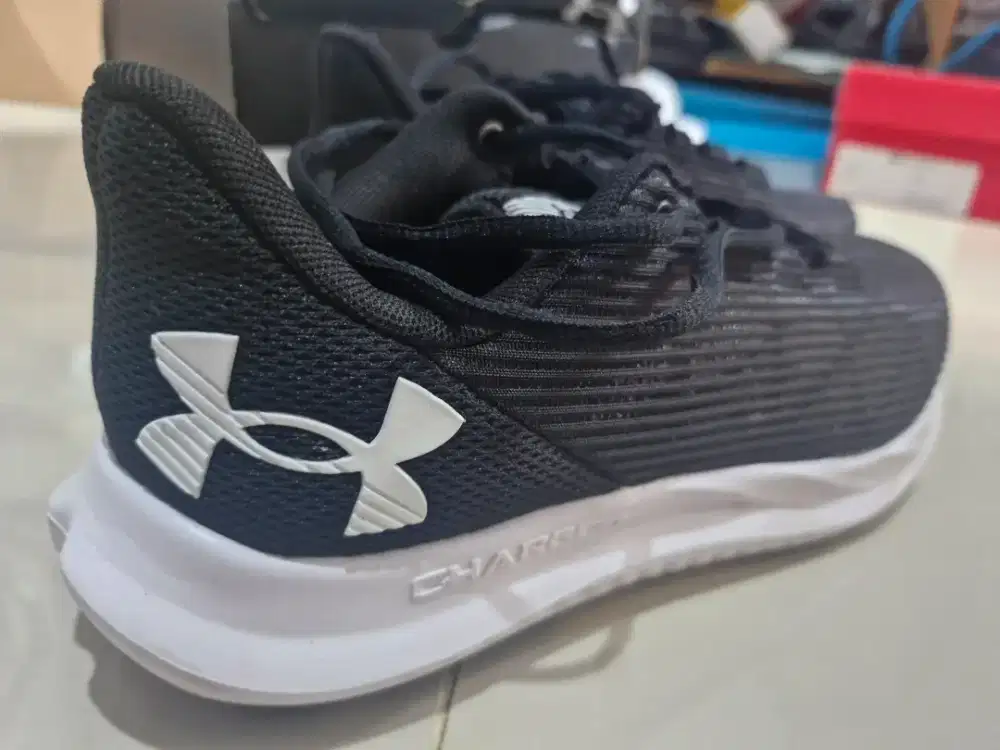 Sepatu Olahraga Under Armour Murahh