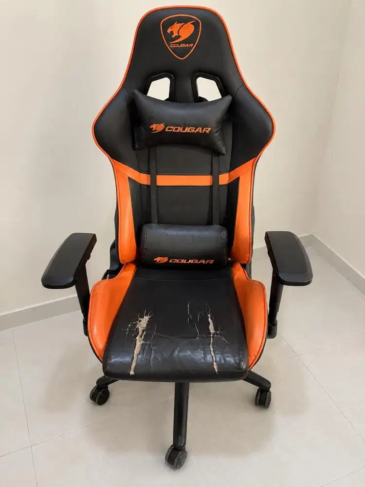 DIJUAL kursi gaming Cougar Armore Original