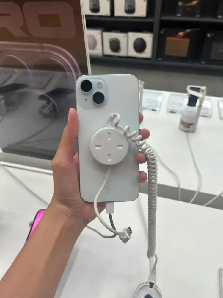 New iPhone 15 128GB