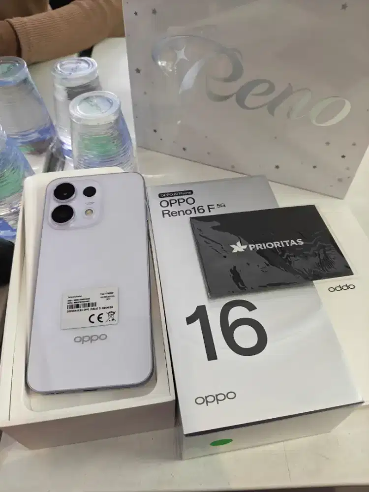 Oppo Reno 16 gratis gift box!!