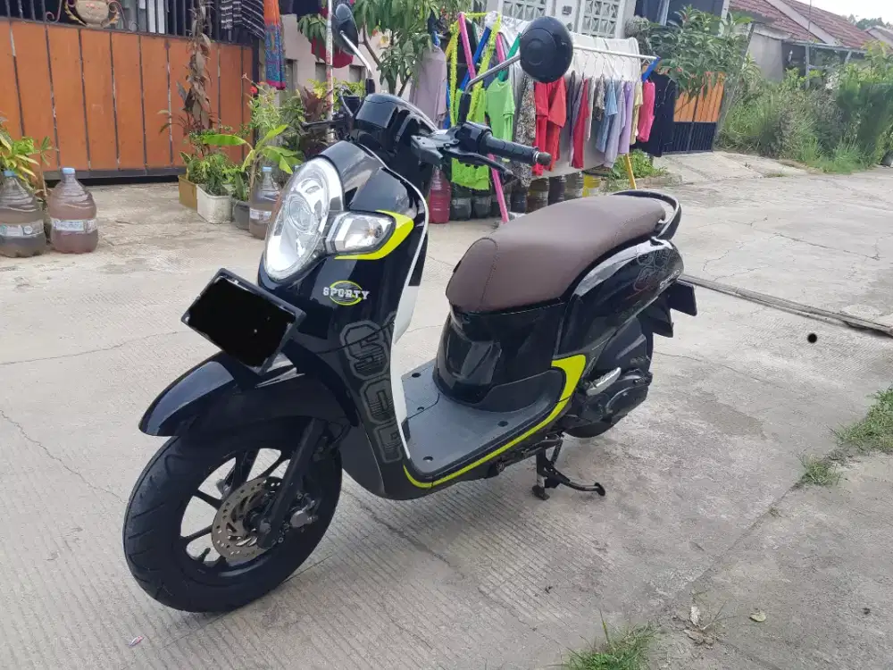 Honda scoopy good condition
