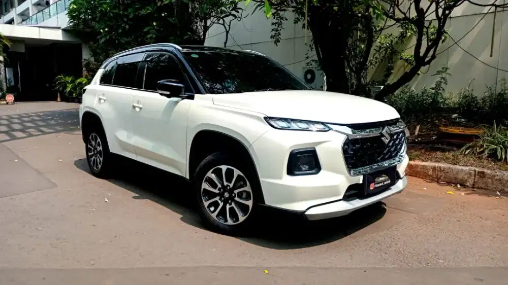 Grand Vitara GX Hyrbid 1.5 Panoramic AT Putih Metalik NIK 2023/2024