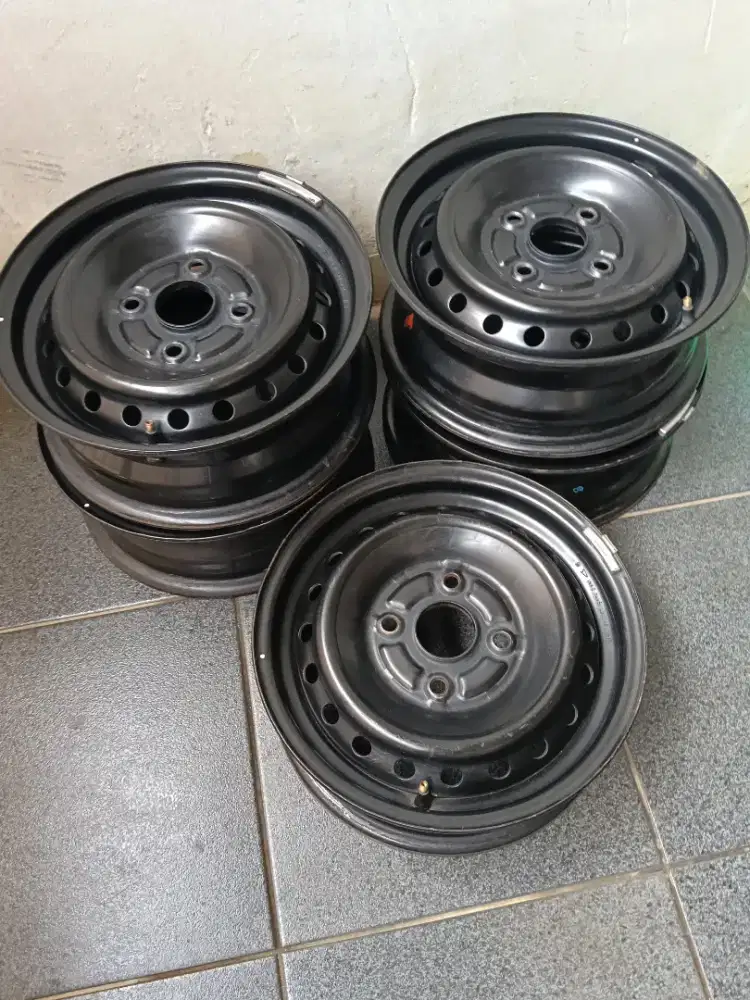Dijual velg kaleng Xenia R14 5 pcs