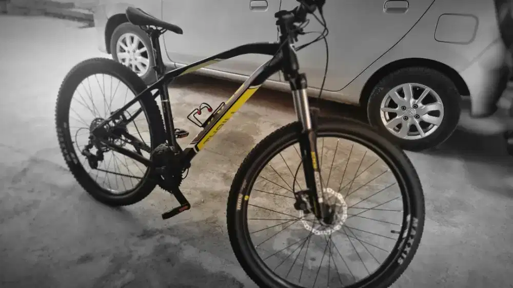 Sepeda mtb thrill