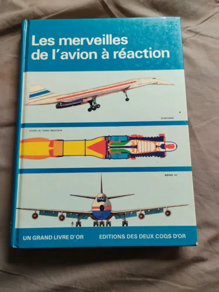 Buku Vintage Kedirgantaraan Prancis (Rilisan Tahun 1970)