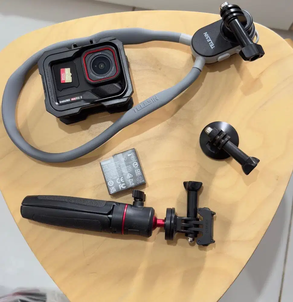 Insta 360 ace pro 2
