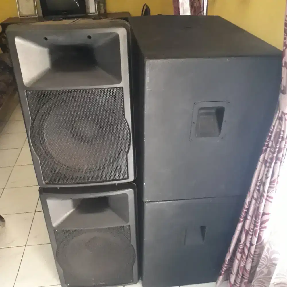 Borongan Speaker outdoor