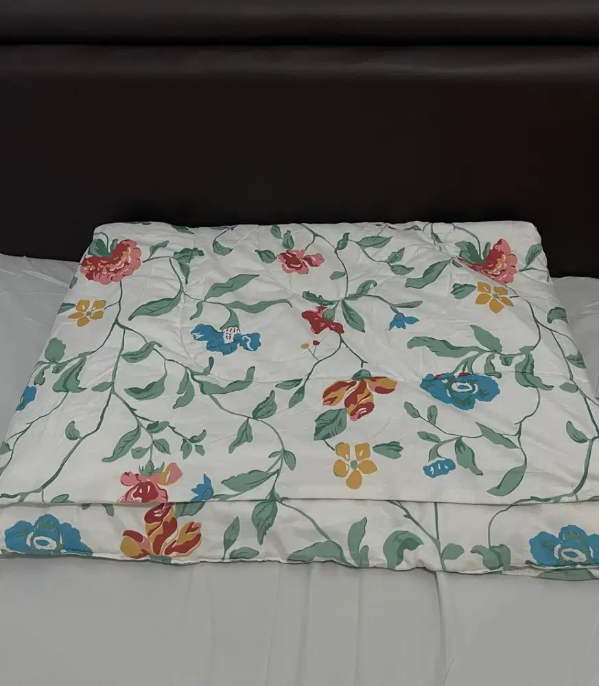 Bed Cover Only (120x200x25)