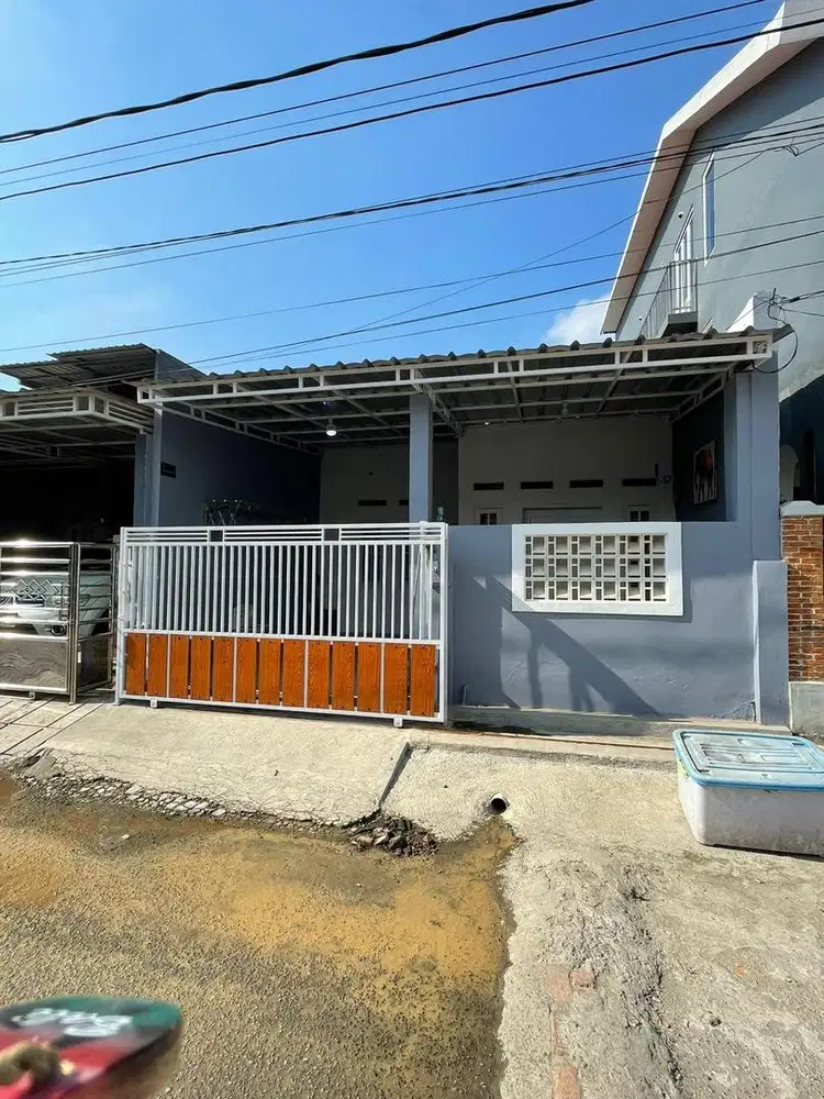 DIJUAL RUMAH DI PERUMNAS