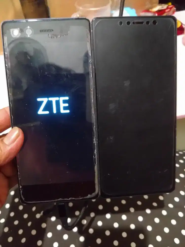 Jual hp zte axon m msh bgs jarang pakai,wifi only