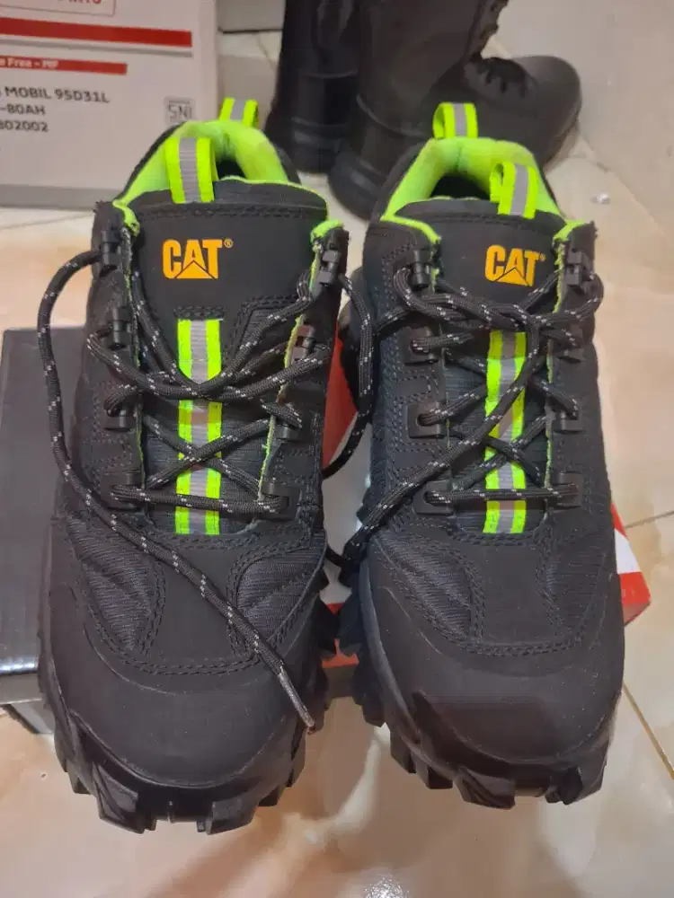 sepatu original Caterpillar