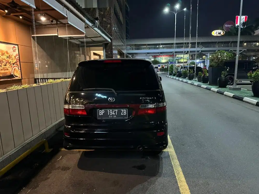 Di jual Toyota Estima 2001