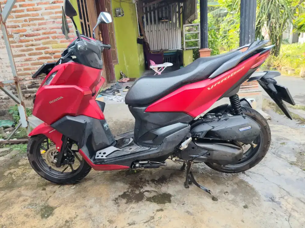 DiJual Cepat Vario 160 tahun 2023