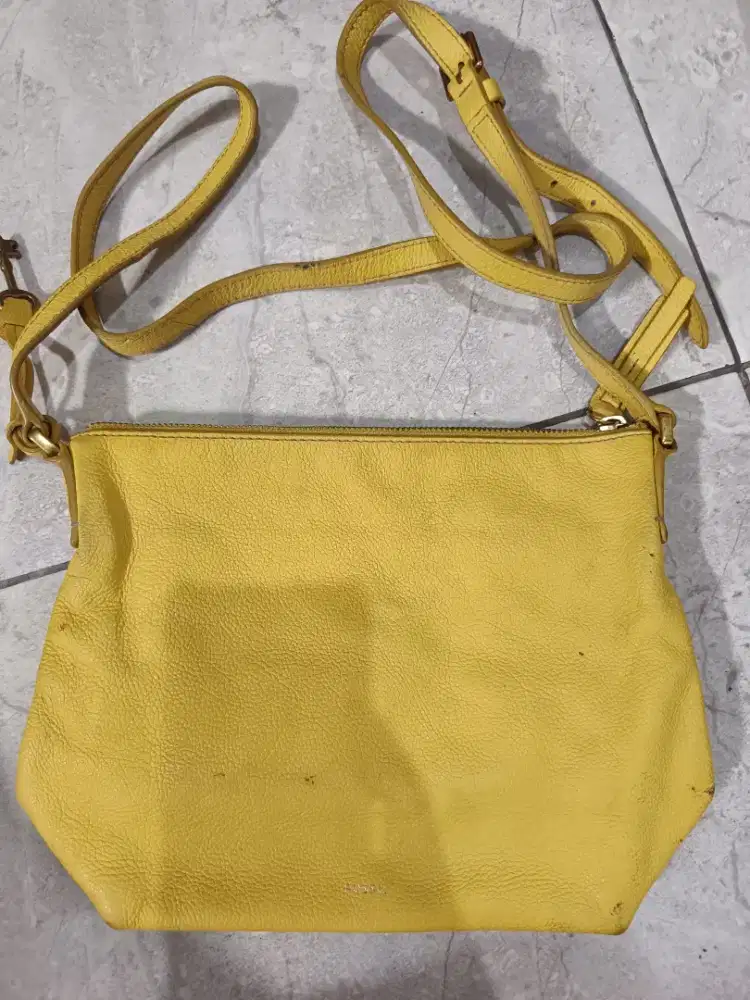 Tas Kulit Sling Bag Fossil Yellow Original siap pakai