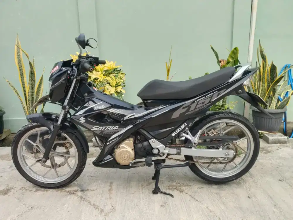 Suzuki Satria F 150cc tahun 2015 siap pakai di Tangerang