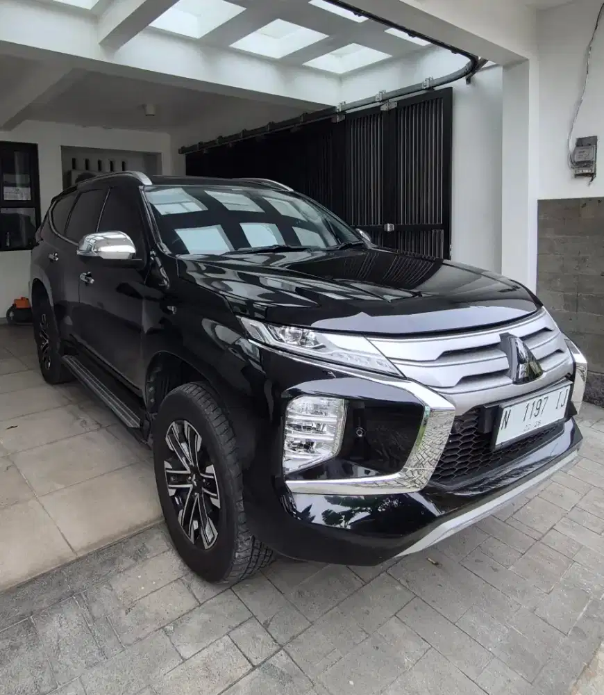 Mitsubhisi Pajero Sport Dakar 4x2  2023 pemakaian Nik 2022