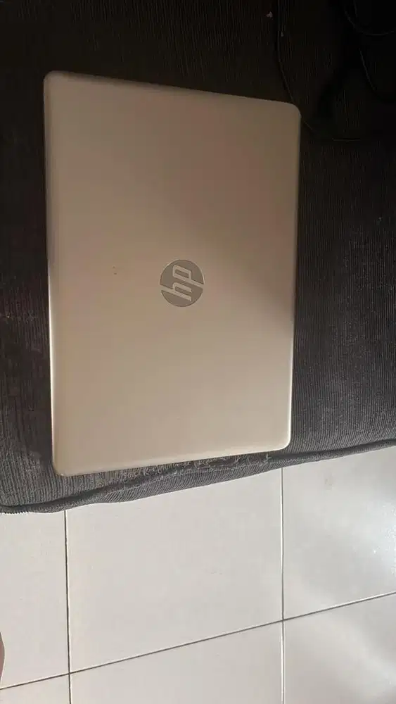 Laptop HP 14inc core i3
