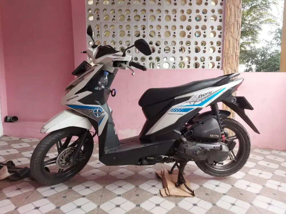 HONDA BEAT 2017 PAJAK ISI SS KOMPLIT
